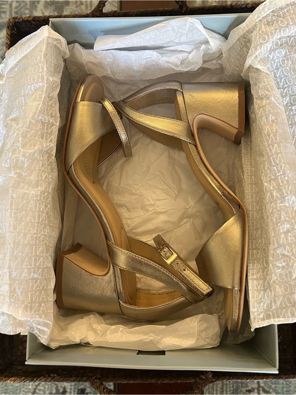 ANTONIO MELANI Metallic Gold Block Heel Sandals - Picture 9 of 9
